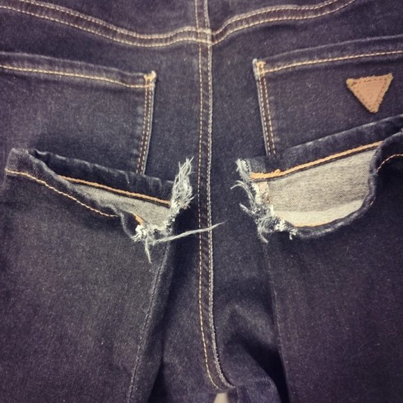 Guess Sexy Curve Jeans - Picture 11 of 11